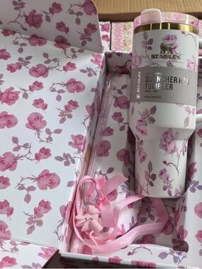 Stanley White & Pink Floral Love Shack Fancy Tumbler with Straw and Lanyard
